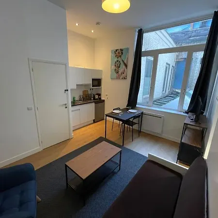 200m De La Grand Place *